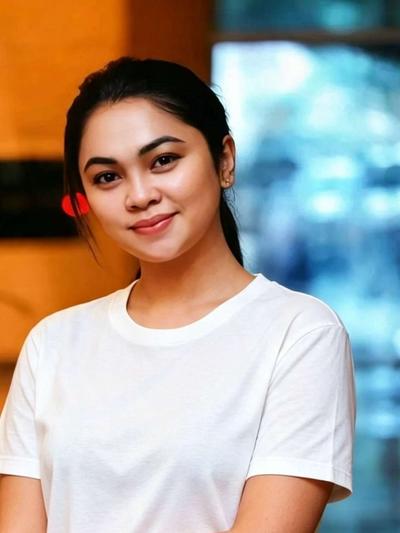 Foto terapis Julita